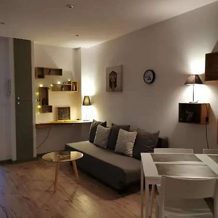 La Maisonnette Au Centre *